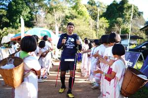 BIB: 152016
                            <button type="button" onclick="openModal(19049625)" class="btn btn-primary btn-sm float-right btn-popup" data-toggle="modal" data-target=".modal-high-quality">
                        <i class="fas fa-shopping-cart"></i> Add to Cart
                    </button>
                                            <button type="button" onclick="isThisMe(19049625, true)" class="btn btn-success btn-sm float-right btn-popup btn-isme hidden" data-toggle="tooltip" data-placement="bottom" title="นี่คือรูปของคุณใช่ไหม คลิกที่นี่เพื่อเอาเข้าอัลบั้ม">
                        <i class="fas fa-plus"></i> Add to album
                    </button>
                    <button type="button" onclick="isThisMe(19049625, false)" class="btn btn-warning btn-sm float-right btn-popup btn-isnotme hidden">
                        <i class="fas fa-ban"></i> Remove from album
                    </button>